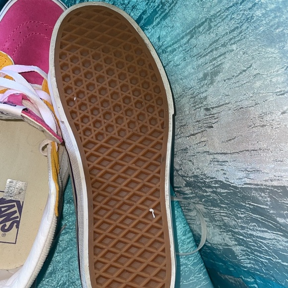 Vans skateboard high tops sanitized like new - Picture 4 of 5